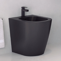 Bidé negro mate con grifo y válvula